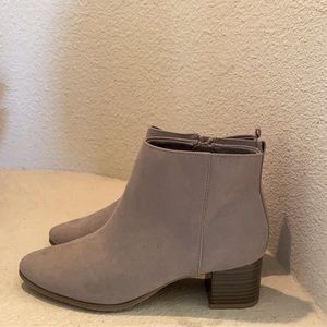 Old Navy Tan Suede Boots